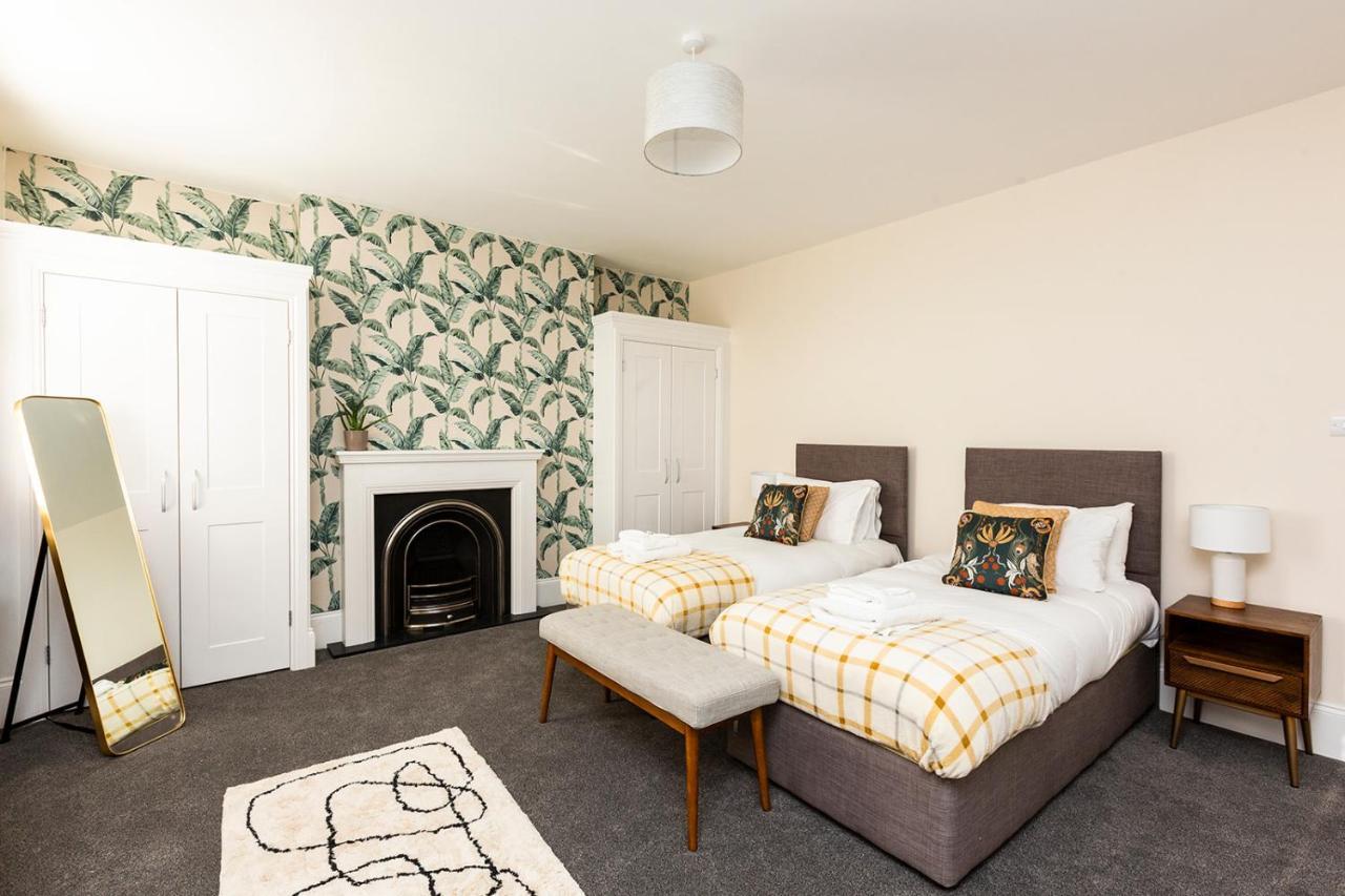 Stunning Seaside Apartment Over 3 Floors Near Margate Westgate-on-Sea المظهر الخارجي الصورة