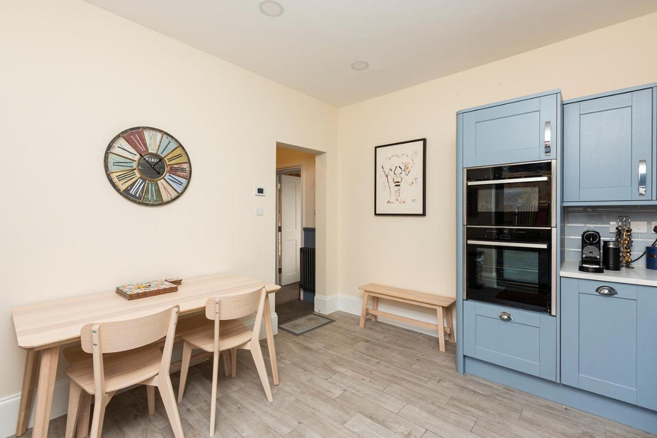 Stunning Seaside Apartment Over 3 Floors Near Margate Westgate-on-Sea المظهر الخارجي الصورة